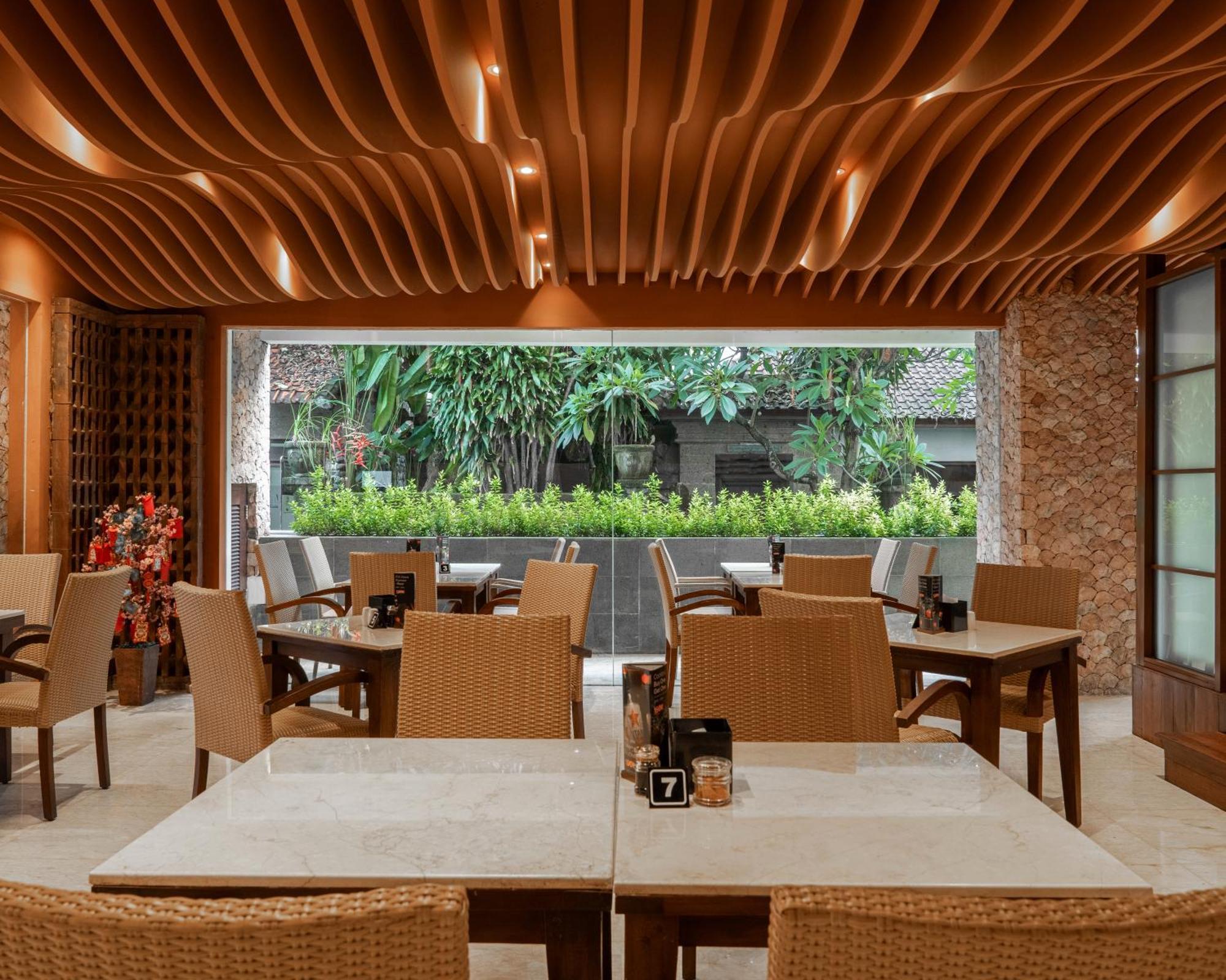 Kuta Angel Hotel Kuta Lombok Exterior foto